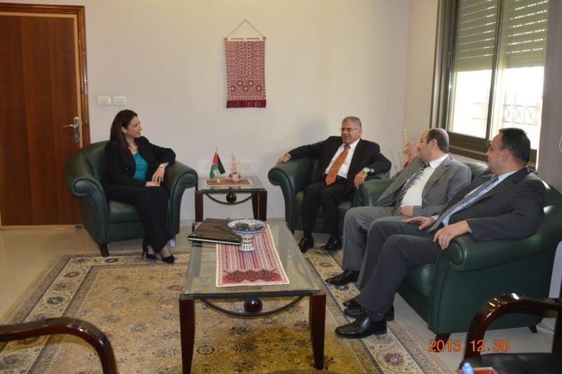 السيدة عوض، تستقبل د. رفعت الفاعوري، الأمين العام للمنظمة العربية للتنمية الإدارية